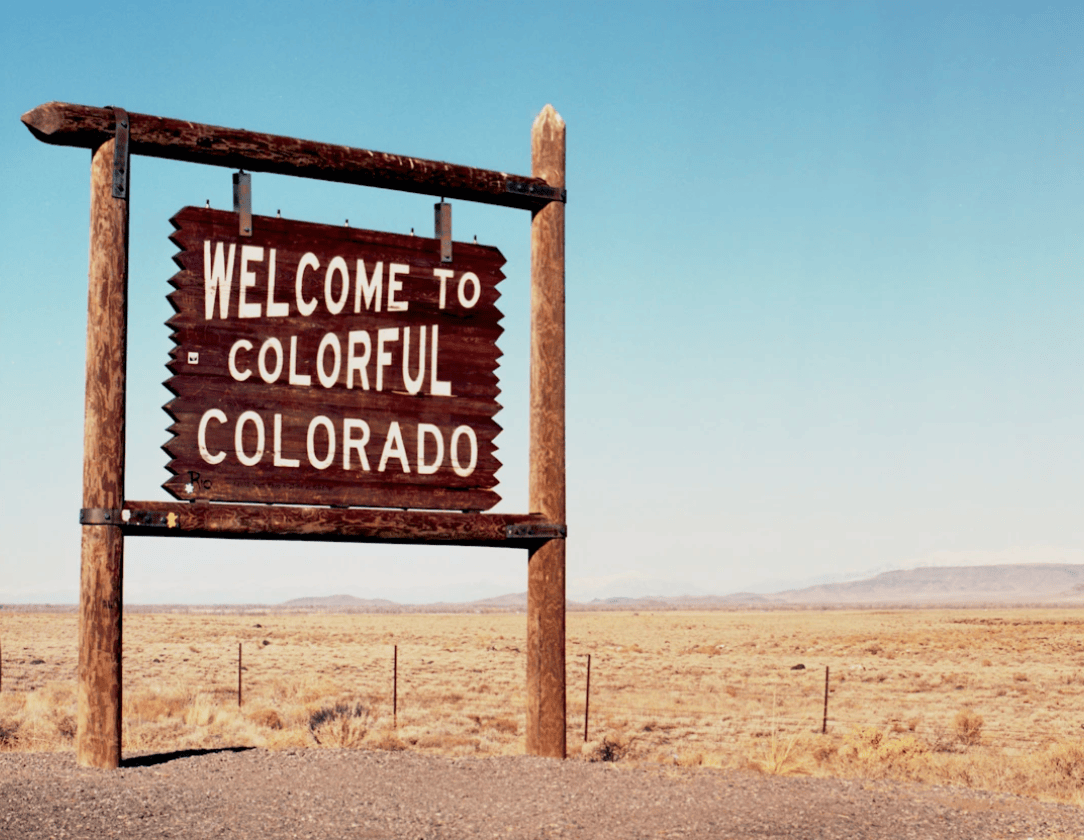 Welcome to Colorado sign